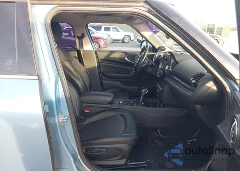 2017 Mini Clubman Cooper z USA, uszkodzony, nr VIN WMWLU1C54H2F27327